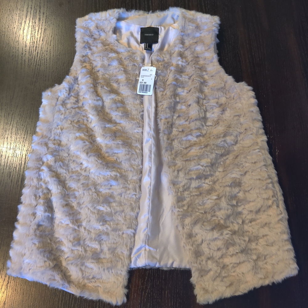Faux Fur Vest in Cream